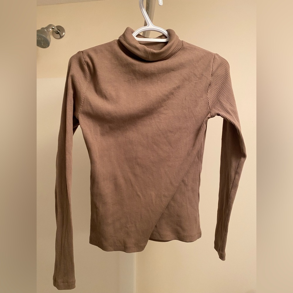 Light brown old navy turtle neck